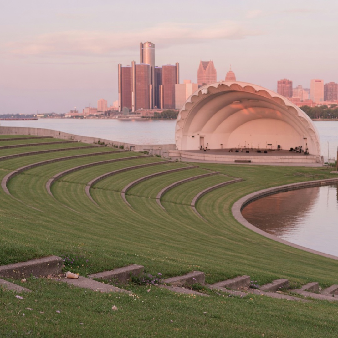 Riverfront lawn in Detroit