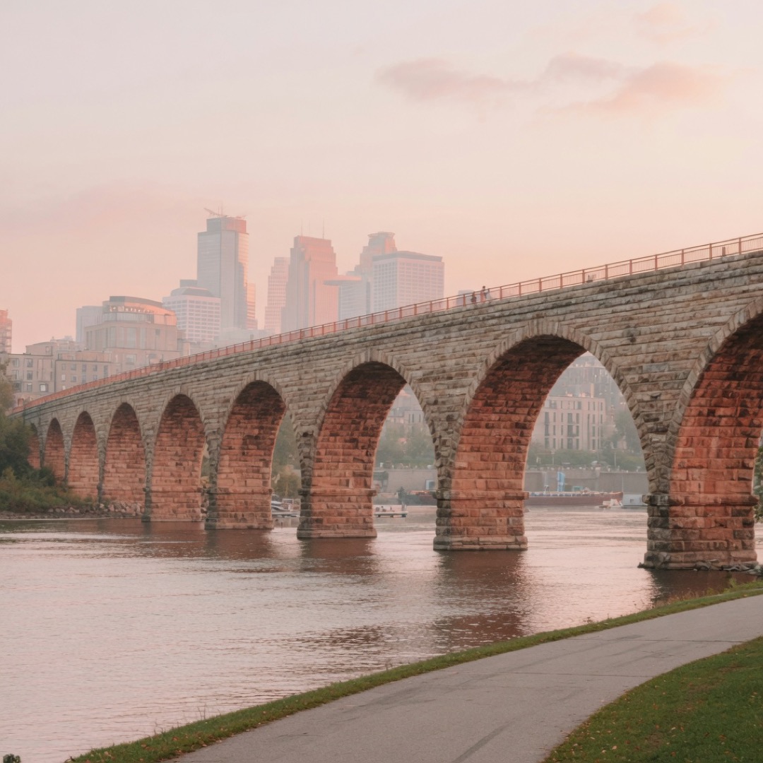 Stone Arch Bridge and skyline, Minneapolis